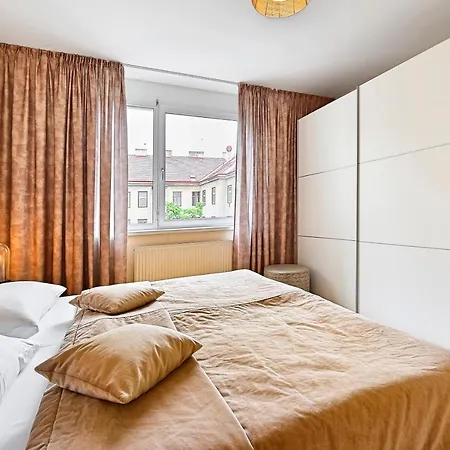 Peaceful Belvedere Apartment In Safe, Quiet & Central Location Vienne Extérieur photo