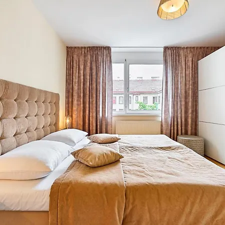 Peaceful Belvedere Apartment In Safe, Quiet & Central Location Vienne Extérieur photo